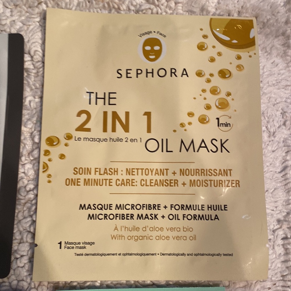 Facemask bundle!! - Picture 4 of 11